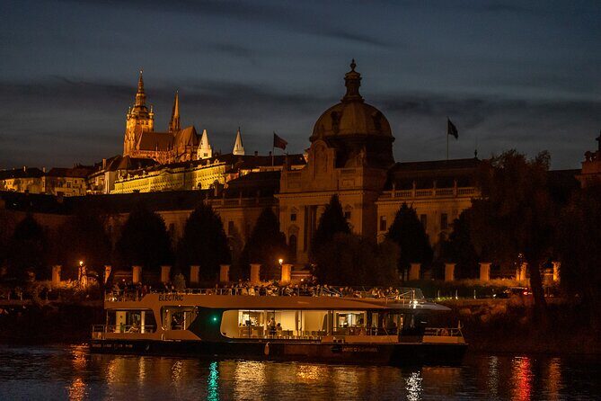 Evening Eco Cruise With a Glass of Prosecco in Bohemia - Price and value: $29.65 for a short, complete evening