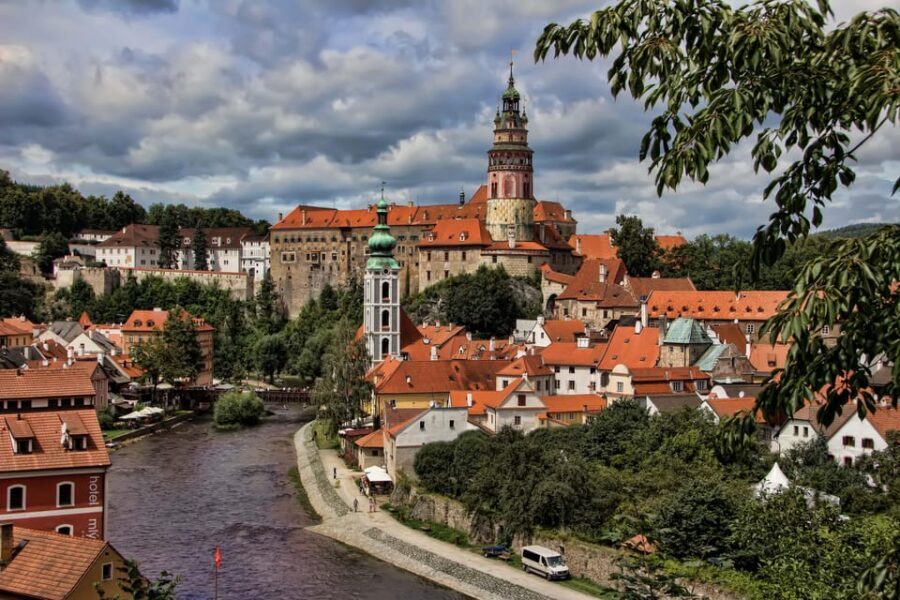 From Prague: Český Krumlov Full-Day Tour with Pickup - From Prague’s Doorstep to UNESCO Český Krumlov