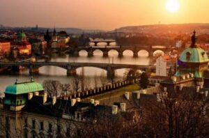 From Vienna: Prague Small-Group Guided Day Tour - Old Town walk: Wenceslas Square, the Astronomical Clock, and Kafka’s house selfie