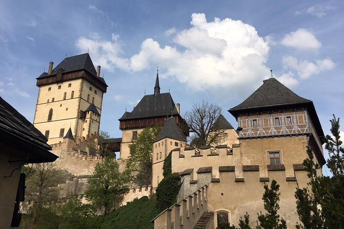 Karlstejn Castle - Half Day Coach Tour From Prague - Coach Ride From Prague: Meeting Point and What to Expect