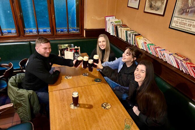 Old Prague pubs tour. Beer and dinner included! - Stop by stop: what each landmark area brings to the night