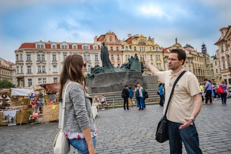 Prague: 3-Hour Walking Tour of Old Town & Prague Castle - Guide quality that keeps it fun: humor, questions, and local feel