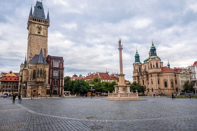 Prague Astronomical Clock Tower Ticket+20min Intro & opt. E-guide - Getting there and finding the meeting point fast