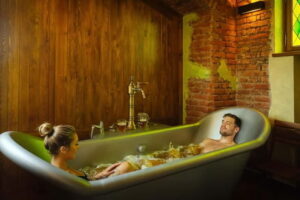 Prague: Beer and Wine Spa Bath with Salt Cave Experience - Choose Beer or Wine: What Changes in the Tub