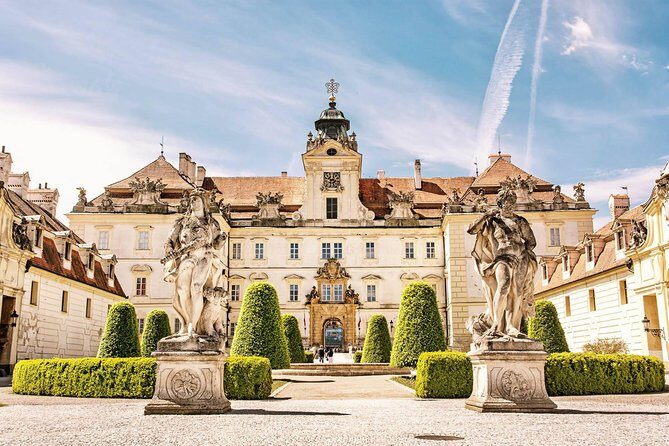 Prague-Bratislava One-Way Sightseeing Day Tour - A private guide turns travel-time into real context