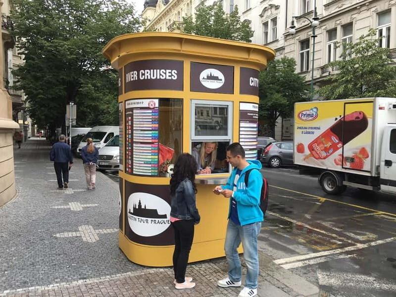 Prague: Bus and Boat Tour - The clever bus-then-boat format that makes Prague feel easy