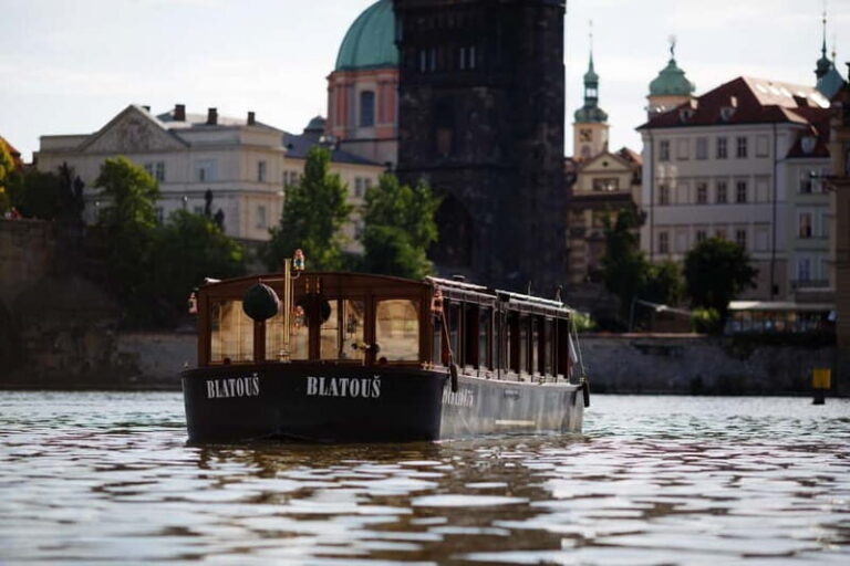 Prague: Canal Cruise Around Charles Bridge - Price and value: $25 for a boat ride plus a real add-on