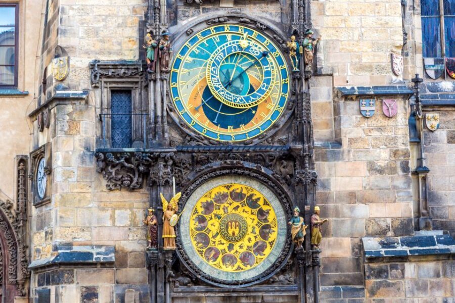 Prague: Castle and Jewish Quarter Tour with Cruise and Lunch - Who Should Book This Tour (and Who Might Want a Different Plan)