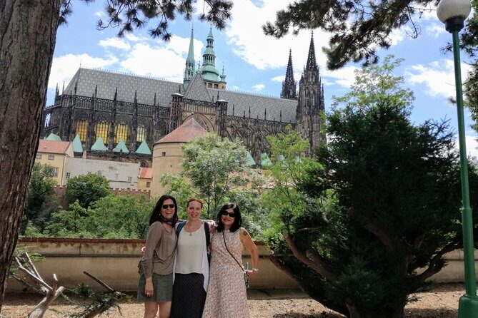 Prague Castle Walking Tour - Vladislav Hall and the Old Royal Palace story