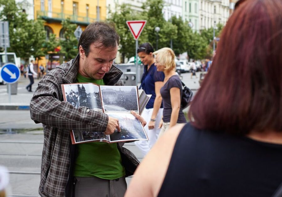 Prague: Communism History and Nuclear Bunker Guided Tour - Key Things You’ll Notice on This Prague Communism and Nuclear Bunker Tour