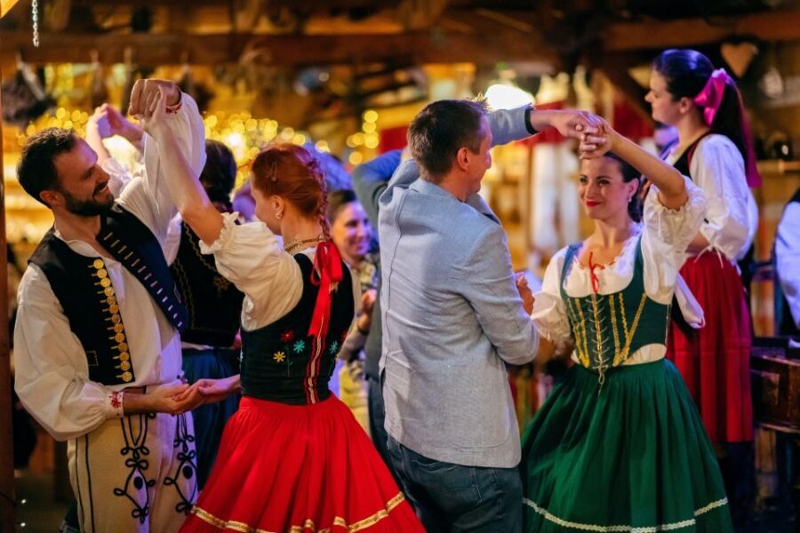 Prague: Folkloric Dinner Show with Unlimited Drinks - Unlimited beer and wine: great value, but pace matters