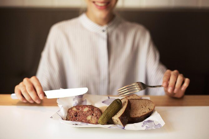 Prague Food and Culture Tour with Prague Foodies - The 4-hour “learn-by-eating” format: more than a list of dishes