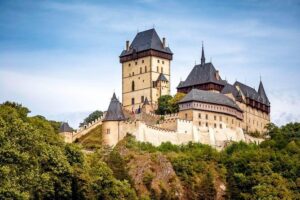 Prague-Munich One-Way Sightseeing Day Tour - Karlštejn Castle: Gothic Views and the Karlštejn Town Walk