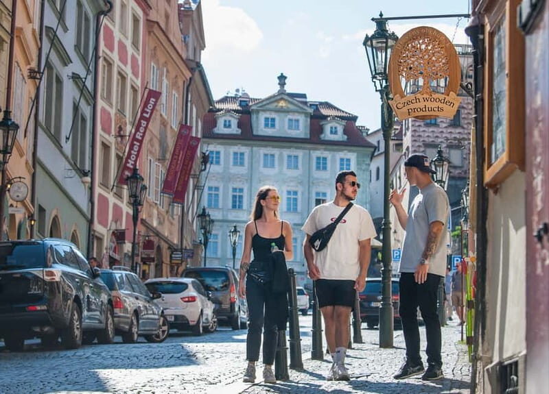 Prague: Old Town, Prague Castle & River Cruise Day Tour - Meeting at Mostecká and Getting Started on Charles Bridge