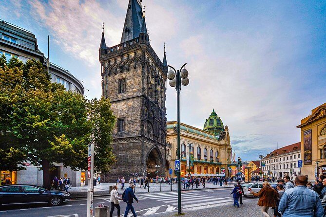 Prague Old Town: Private Tour - Starting at Powder Tower and finishing near Charles Bridge