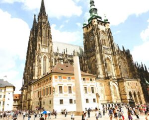 Prague: Skip-the-line Castle Ticket and Optional AudioGuide - The 20-Minute Orientation at St. Vitus Cathedral (and the Map)