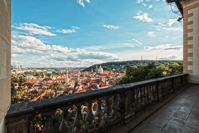 Prague Super Saver: Lobkowicz Palace Concert plus Lobkowicz Palace Museum Entrance Ticket - Your route through Lobkowicz Palace: from the cash desk to 22 galleries