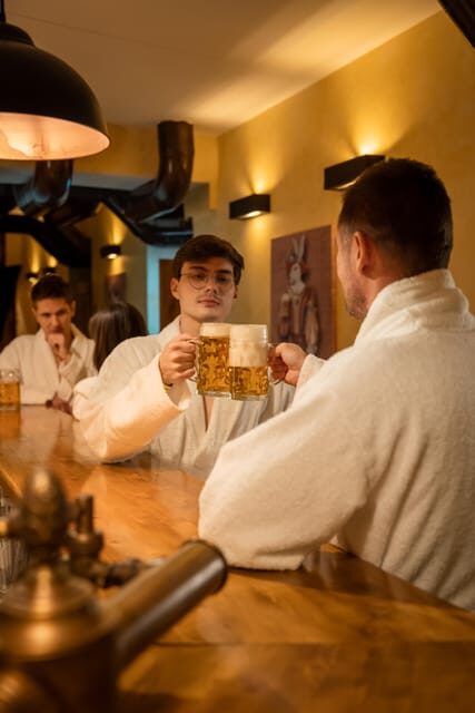 Prague: The Largest Beer SPA with Unlimited Beer Consumption - The 60-minute plan: your hour in a beer bath and a salt cave