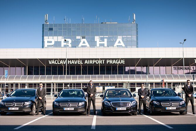 Private Departure Transfer: Prague Airport - Picking the Right Vehicle for Your Group Size