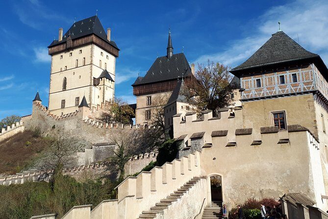 Private Half-Day Trip From Prague to Karlstejn Castle - Karlštejn Castle inside: Gothic tower views and the Chapel of Holy Cross
