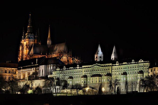 Private Photography Tour of Prague by Night - Loreta and Lesser Town: Domes, Alleys, and Photo-Friendly Detours