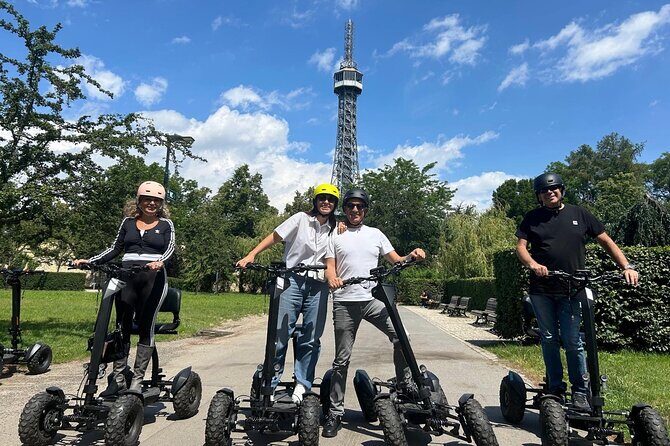 Scooter tours to Prague Castle and views. - Stop 1: the Charles Bridge area viewpoint setup