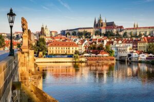 Small-Group Half-Day Prague Walking Tour - Meet at Křižovnické náměstí and set your expectations
