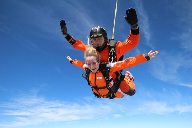 Tandem Skydiving in Prague - Tandem Jump with transfers! - Briefing and Gear: How They Set You Up to Feel Safe