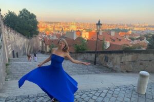The Best of - private tour with PERSONAL PRAGUE GUIDE - Stop 1: Prague Castle Grounds and the Royal Residence Story