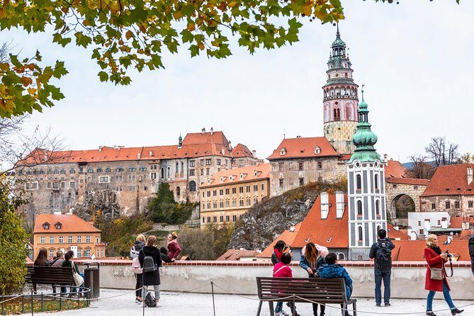 UNESCO Cesky Krumlov from Prague with Guided Tour and Transfer - Český Krumlov Castle: how the included visit fits into your day
