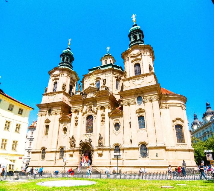 Prague: Astronomical Clock Tower Entry Ticket & Audio Guide - The 20-minute intro: why the Astronomical Clock feels less mysterious