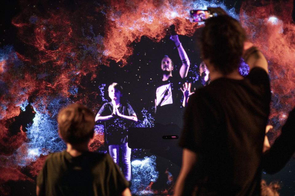 Prague: Ticket to Audiovisual Light Art at Lumia Gallery - Walking the light maze: how the circuit feels in the dark